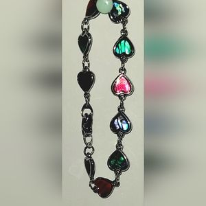 Vintage Red and Green Dyed Abalone Shell Heart Silver Tone 7 Inch Bracelet